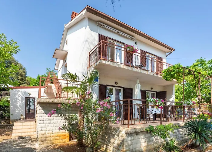 1 Bedroom In * Pinezići