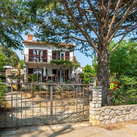 Lägenhet 1 Bedroom Pet Friendly In Pinezići